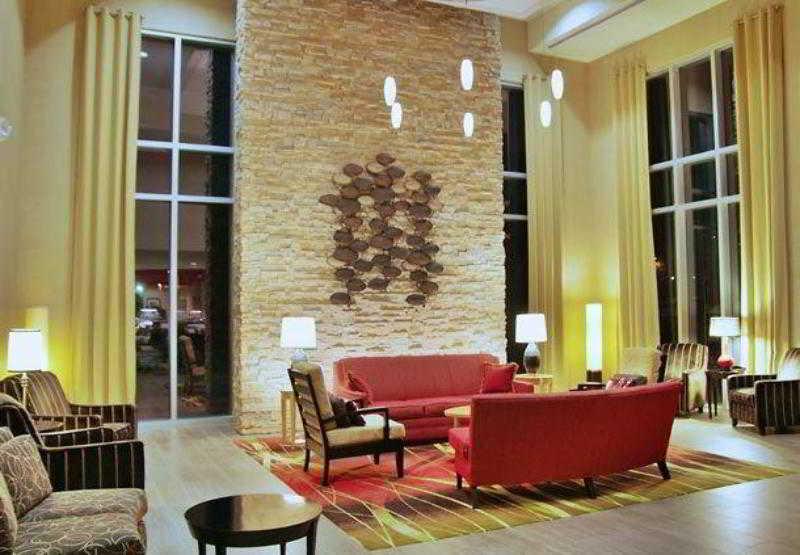 Springhill Suites By Marriott Pueblo Downtown Экстерьер фото