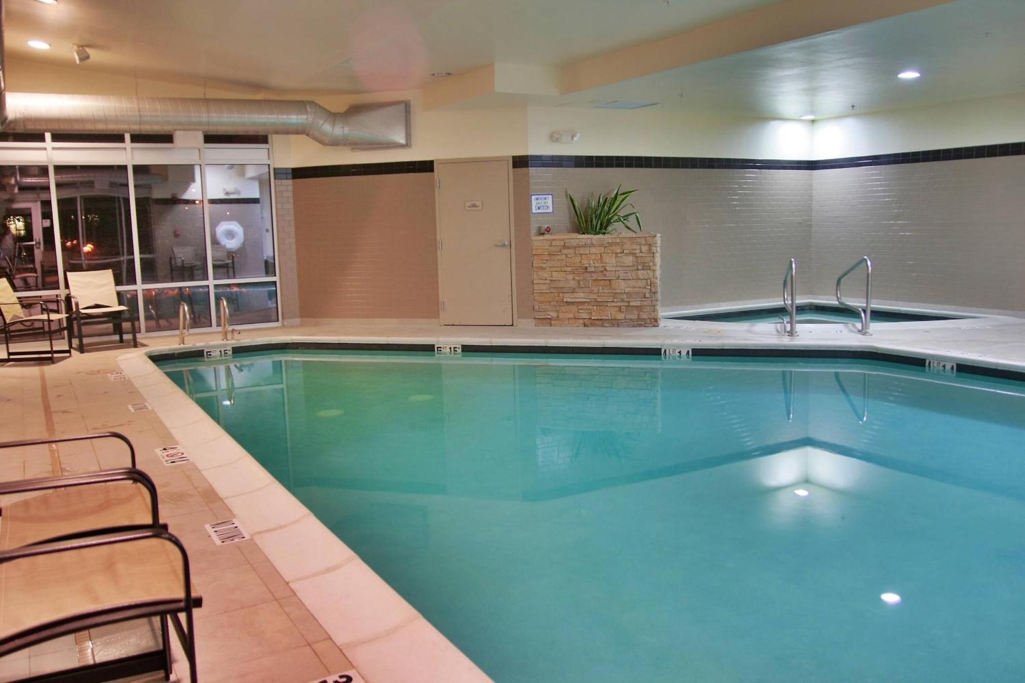 Springhill Suites By Marriott Pueblo Downtown Экстерьер фото