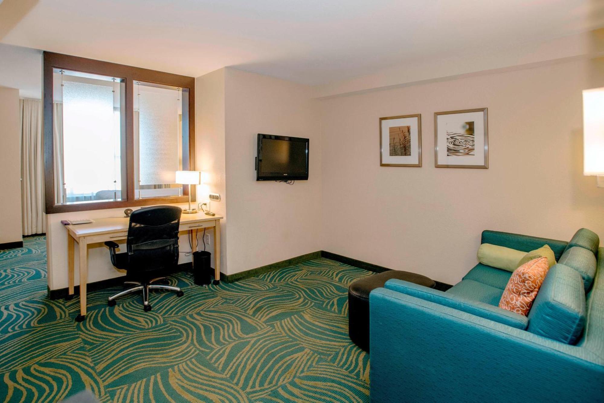 Springhill Suites By Marriott Pueblo Downtown Экстерьер фото