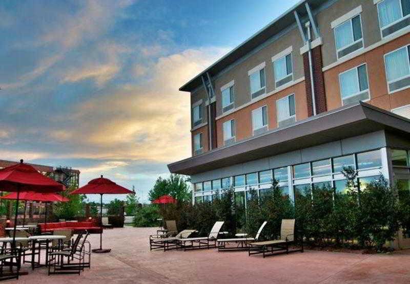 Springhill Suites By Marriott Pueblo Downtown Экстерьер фото